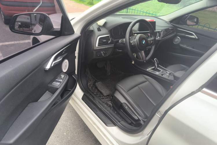 Used BMW 1 Series 2021 120i M Sport Edition Driver Seat