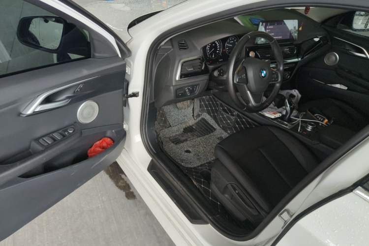 Used BMW 1 Series 2021 Revised 120i M Sport Edition Driver Seat