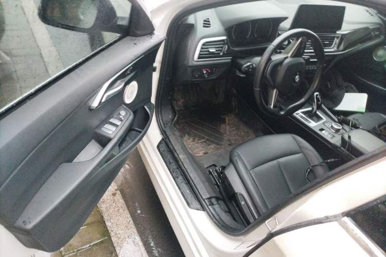 Used BMW 1 Series 2021 Revised 120i M Sport Edition Driver Seat