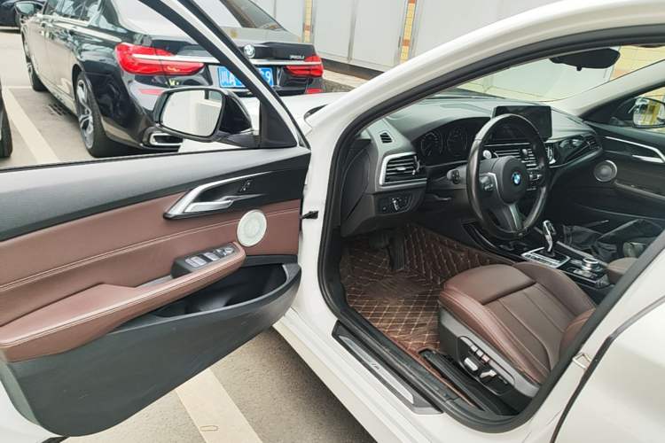 Used BMW 1 Series 2021 Restyled 125i M Sport Night Edition Driver Seat