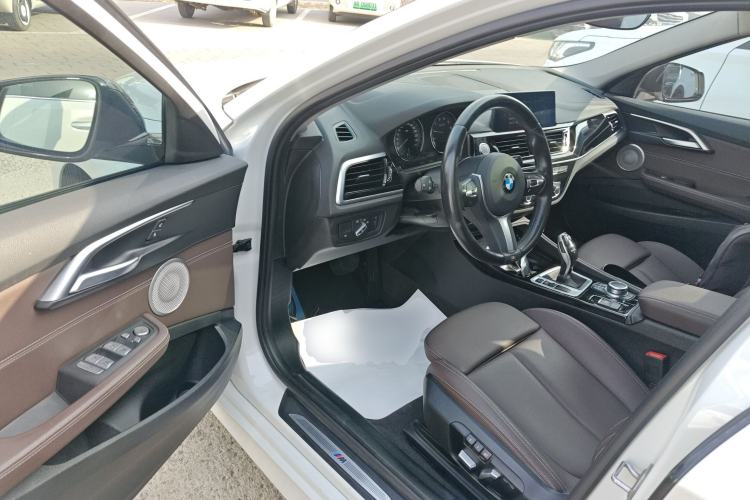 Used BMW 1 Series 2021 120i M Sport Night Edition Driver Seat