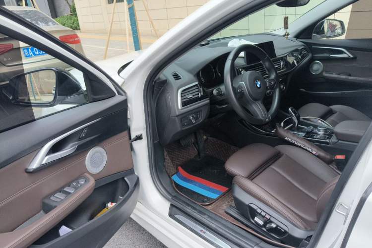 Used BMW 1 Series 2021 120i M Sport Night Edition Driver Seat