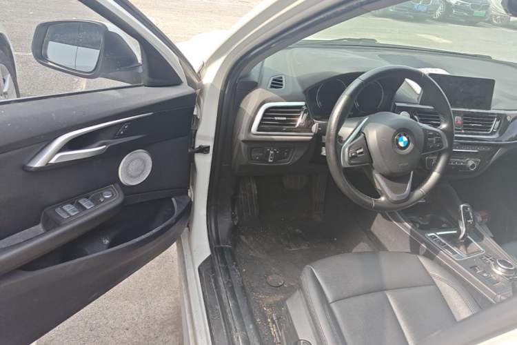 Used BMW 1 Series 2021 120i M Sport Edition Driver Seat
