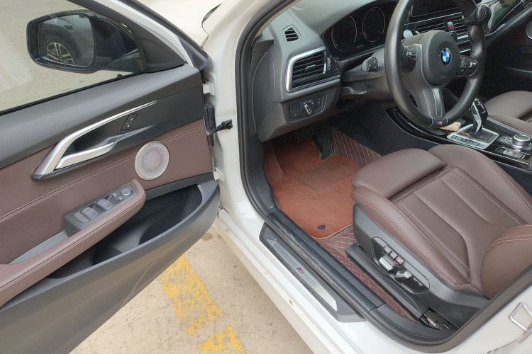 Used BMW 1 Series 2021 120i M Sport Night Edition Driver Seat