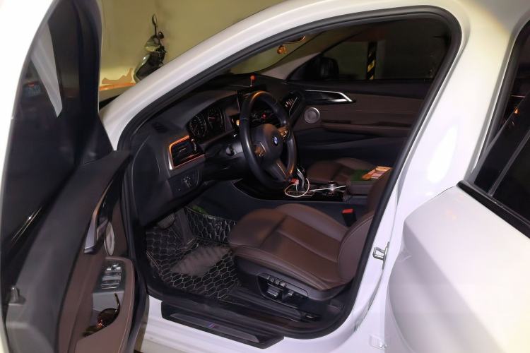 Used BMW 1 Series 2021 120i M Sport Night Edition Driver Seat