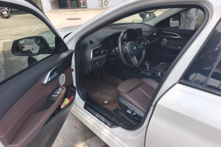 Used BMW 1 Series 2021 120i M Sport Night Edition Driver Seat
