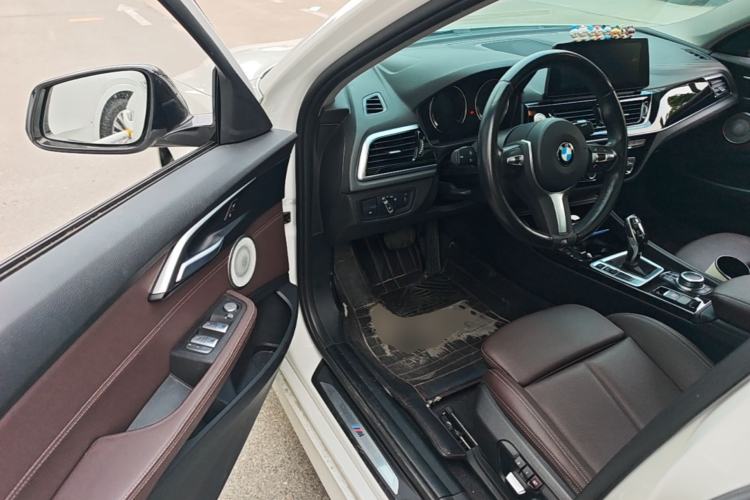 Used BMW 1 Series 2021 120i M Sport Night Edition Driver Seat