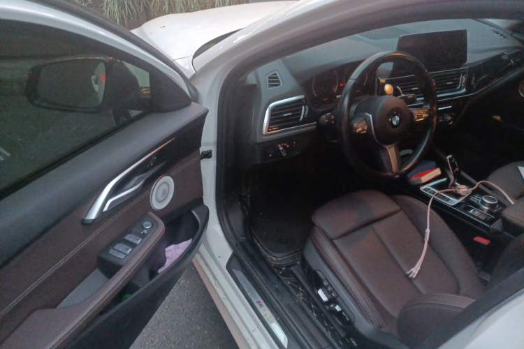 Used BMW 1 Series 2021 120i M Sport Night Edition Driver Seat