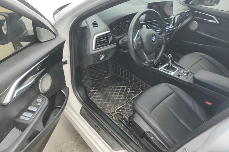 Used BMW 1 Series 2021 Revised 120i M Sport Edition Driver Seat