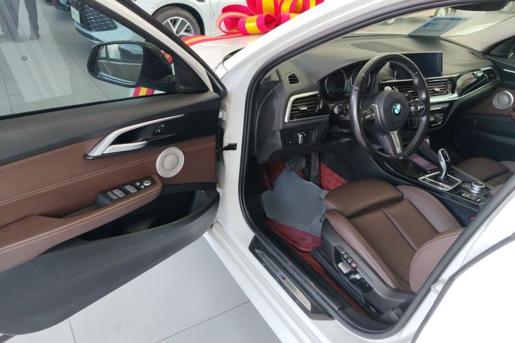 Used BMW 1 Series 2021 120i M Sport Night Edition Driver Seat