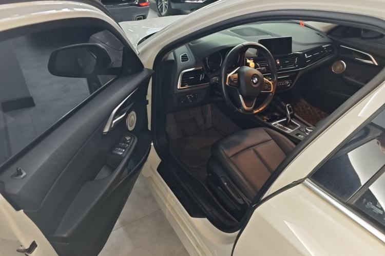 Used BMW 1 Series 2021 120i M Sport Edition Driver Seat