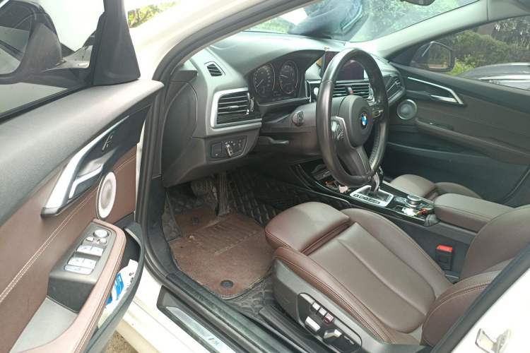 Used BMW 1 Series 2021 120i M Sport Night Edition Driver Seat