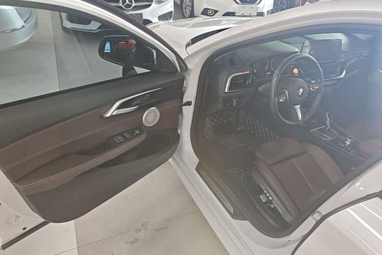 Used BMW 1 Series 2021 Revised 120i M Sport Night Edition Driver Seat