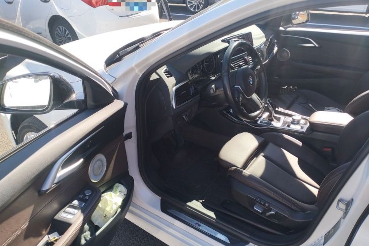 Used BMW 1 Series 2021 120i M Sport Night Edition Driver Seat