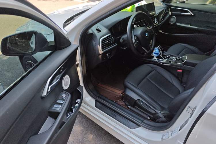Used BMW 1 Series 2021 120i M Sport Edition Driver Seat