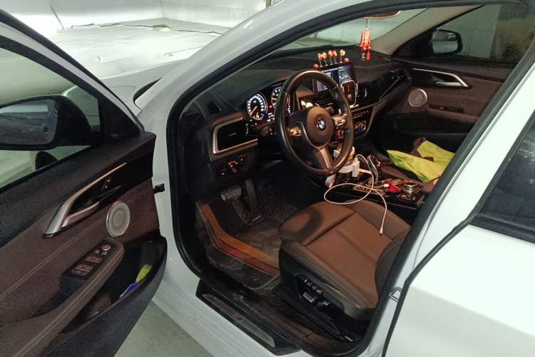 Used BMW 1 Series 2021 120i M Sport Night Edition Driver Seat