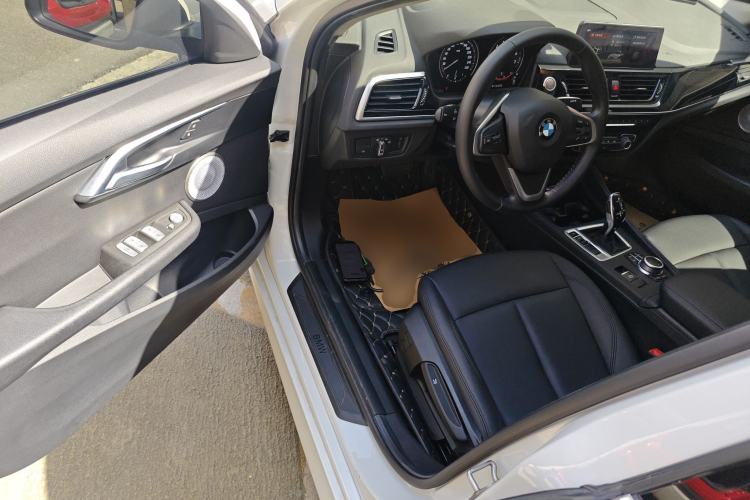 Used BMW 1 Series 2021 120i M Sport Edition Driver Seat