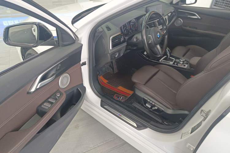 Used BMW 1 Series 2021 Revised 120i M Sport Night Edition Driver Seat