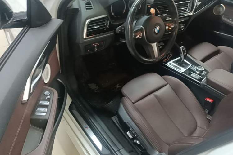 Used BMW 1 Series 2021 Revised 120i M Sport Night Edition Driver Seat