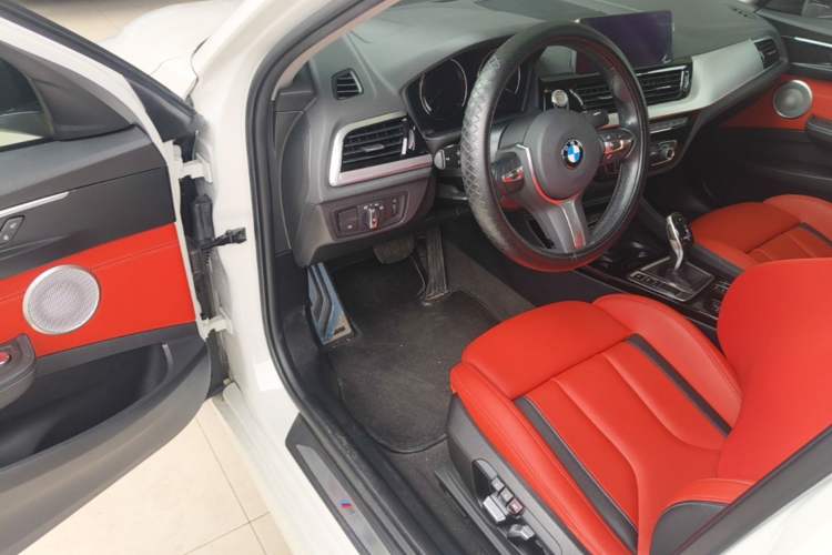 Used BMW 1 Series 2021 125i M Sport Night Edition Driver Seat