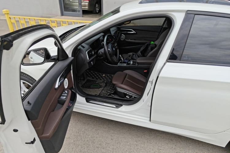 Used BMW 1 Series 2021 120i M Sport Night Edition Driver Seat