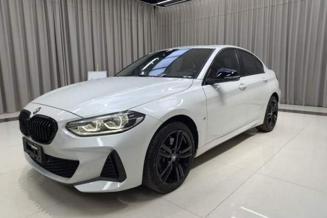 Ojetý BMW 1 Series 2021 Restyled 125i M Sport Night Edition