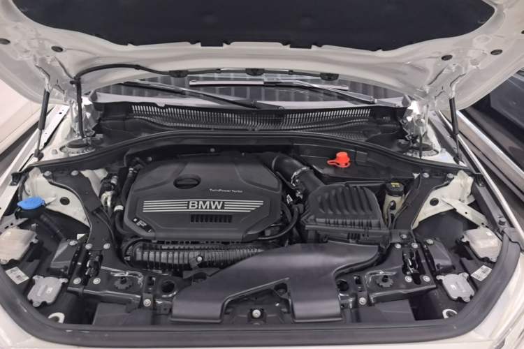 Used BMW 1 Series 2021 125i M Sport Night Edition Engine Bay