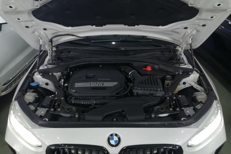 Used BMW 1 Series 2021 125i M Sport Night Edition Engine Bay