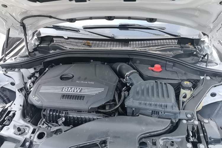 Used BMW 1 Series 2021 120i M Sport Night Edition Engine Bay
