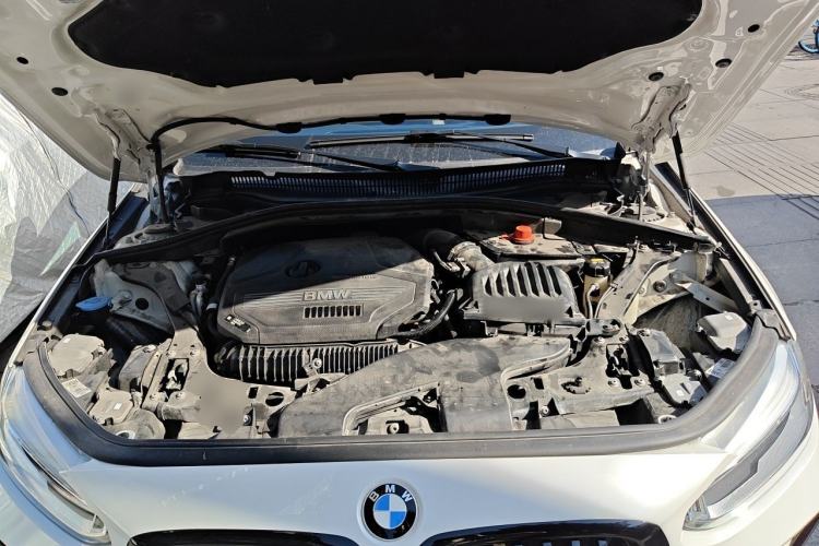 Used BMW 1 Series 2021 125i M Sport Night Edition Engine Bay