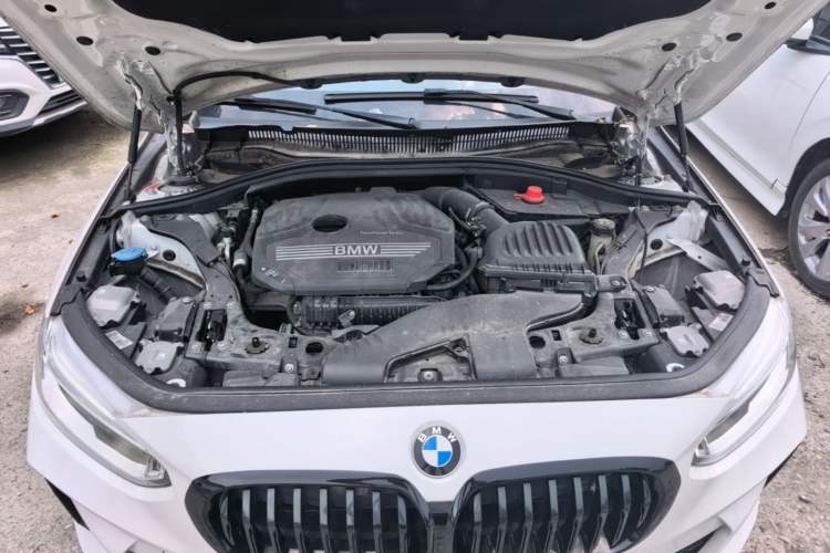 Used BMW 1 Series 2021 120i M Sport Night Edition Engine Bay