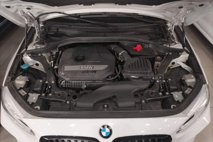 Used BMW 1 Series 2021 Restyled 125i M Sport Night Edition Engine Bay