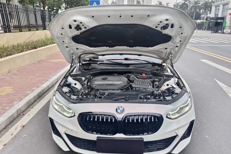 Used BMW 1 Series 2021 120i M Sport Edition Engine Bay