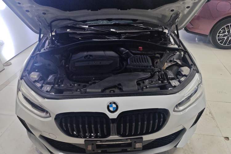 Used BMW 1 Series 2021 125i M Sport Night Edition Engine Bay