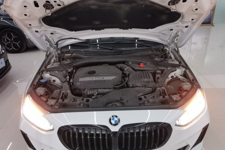 Used BMW 1 Series 2021 120i M Sport Night Edition Engine Bay