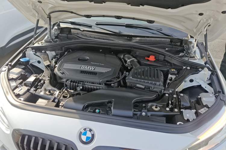 Used BMW 1 Series 2021 120i M Sport Night Edition Engine Bay
