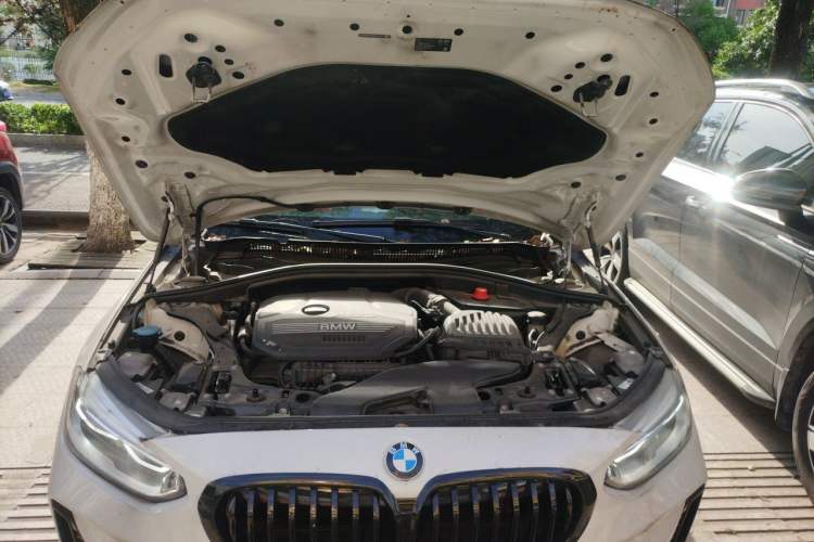 Used BMW 1 Series 2021 120i M Sport Night Edition Engine Bay