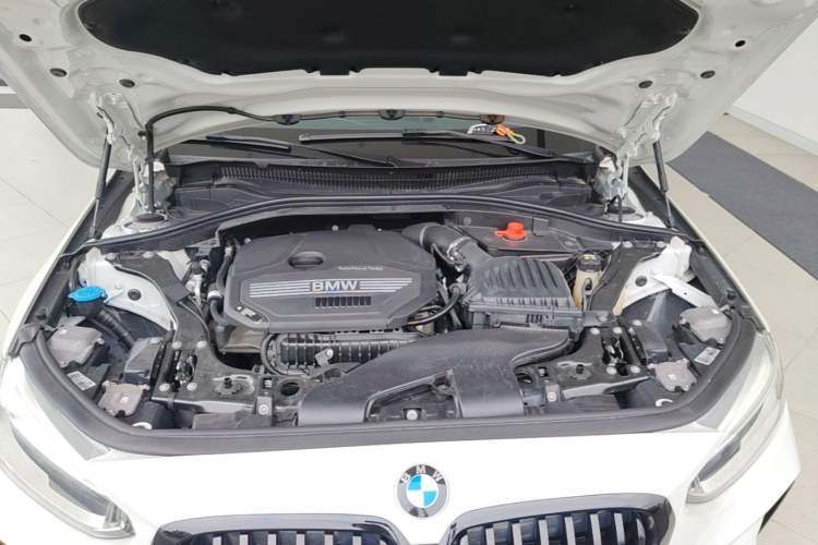 Used BMW 1 Series 2021 120i M Sport Night Edition Engine Bay