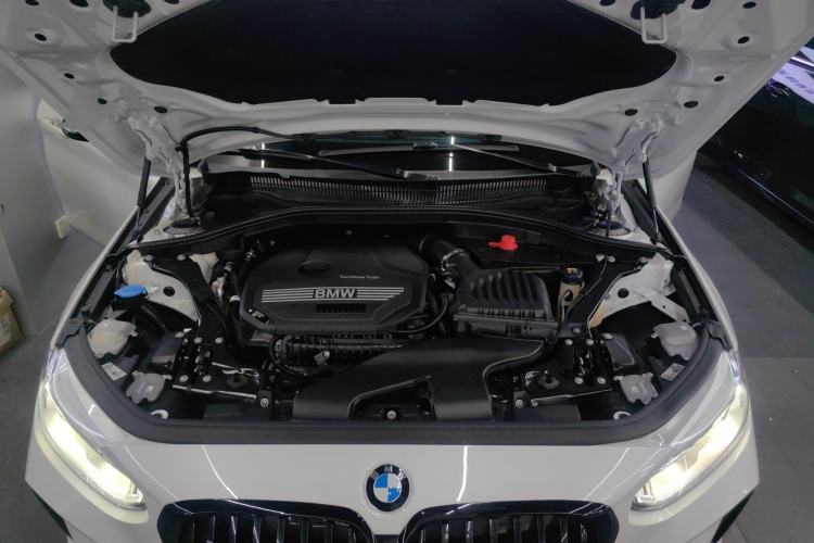 Used BMW 1 Series 2021 120i M Sport Night Edition Engine Bay
