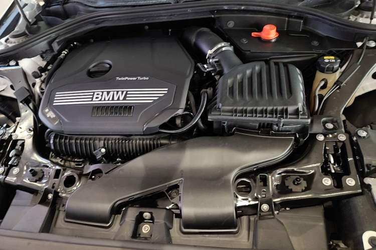 Used BMW 1 Series 2021 Restyled 125i M Sport Night Edition Engine Bay
