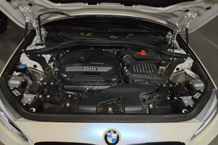 Used BMW 1 Series 2021 125i M Sport Night Edition Engine Bay