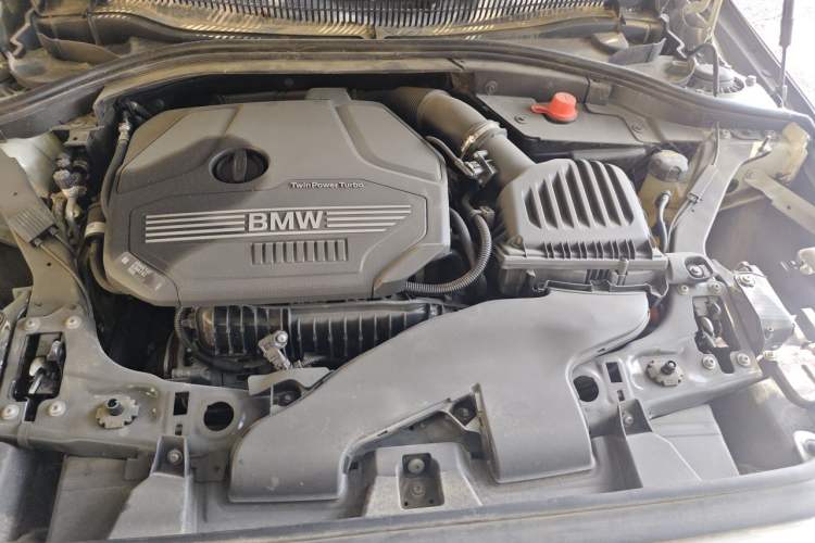 Used BMW 1 Series 2021 120i M Sport Night Edition Engine Bay