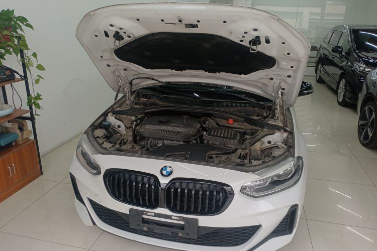 Used BMW 1 Series 2021 120i M Sport Night Edition Engine Bay