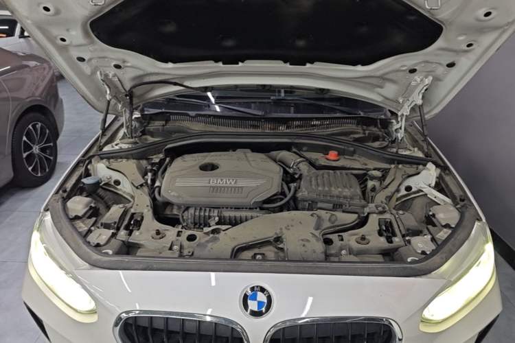 Used BMW 1 Series 2021 120i M Sport Edition Engine Bay