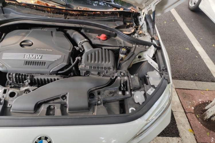 Used BMW 1 Series 2021 120i M Sport Night Edition Engine Bay Left