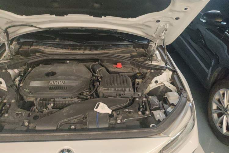 Used BMW 1 Series 2021 120i M Sport Night Edition Engine Bay Left