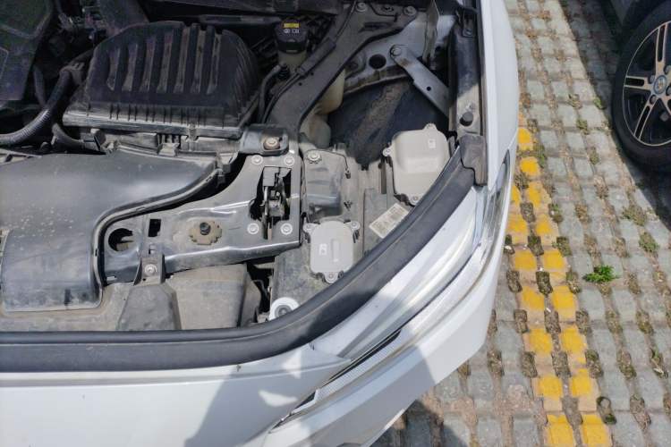 Used BMW 1 Series 2021 120i M Sport Edition Engine Bay Left