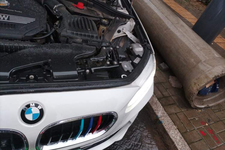 Used BMW 1 Series 2021 Revised 120i M Sport Edition Engine Bay Left