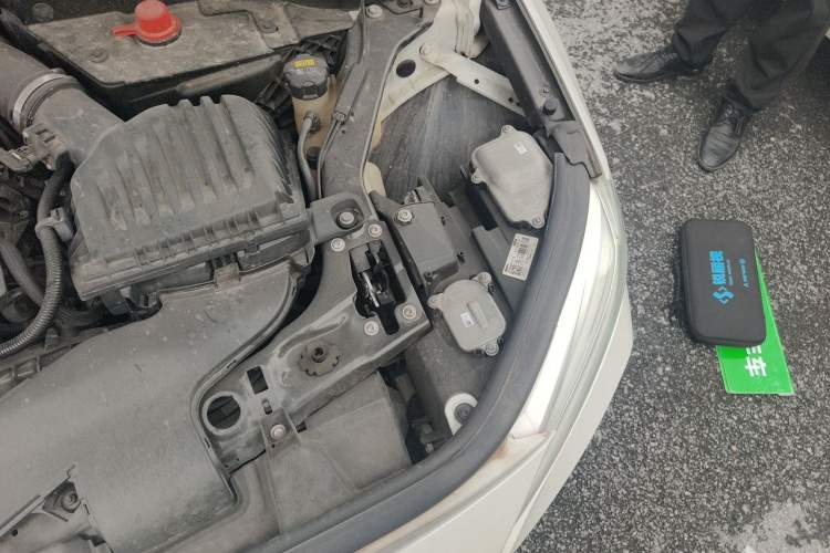 Used BMW 1 Series 2021 120i M Sport Edition Engine Bay Left