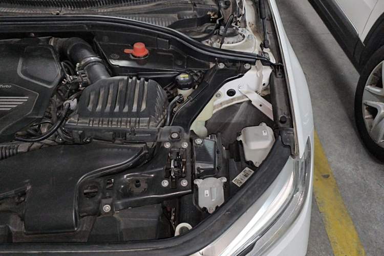 Used BMW 1 Series 2021 Restyled 125i M Sport Night Edition Engine Bay Left